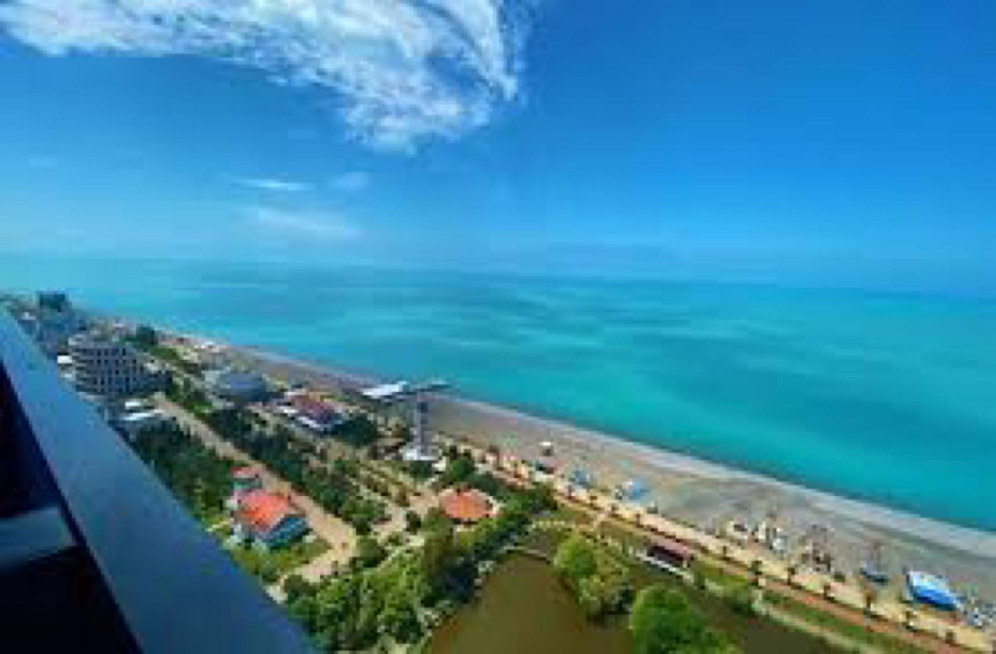 Orbi City-Sea View Aparthotel Batoemi Buitenkant foto